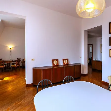 Manzoni 22 Ferienhaus